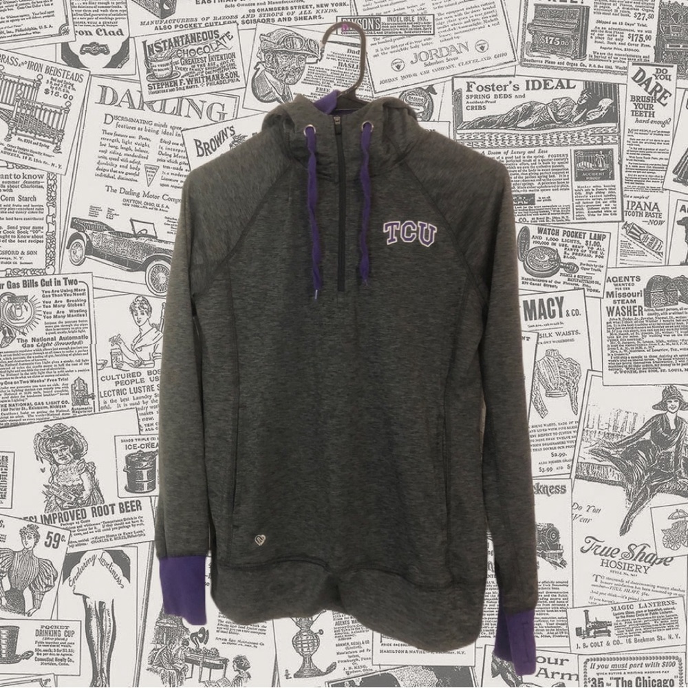 Women’s Colosseum TCU Half Zip Pullover Sweater, Size Medium